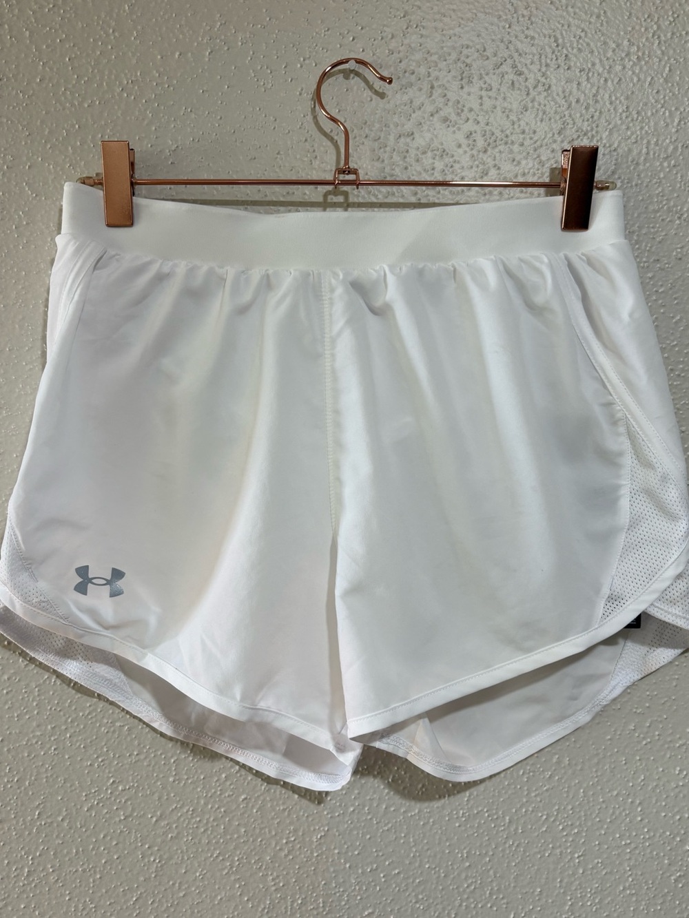 NWT Under Armour Fly By 2.0 Running Shorts Size Small